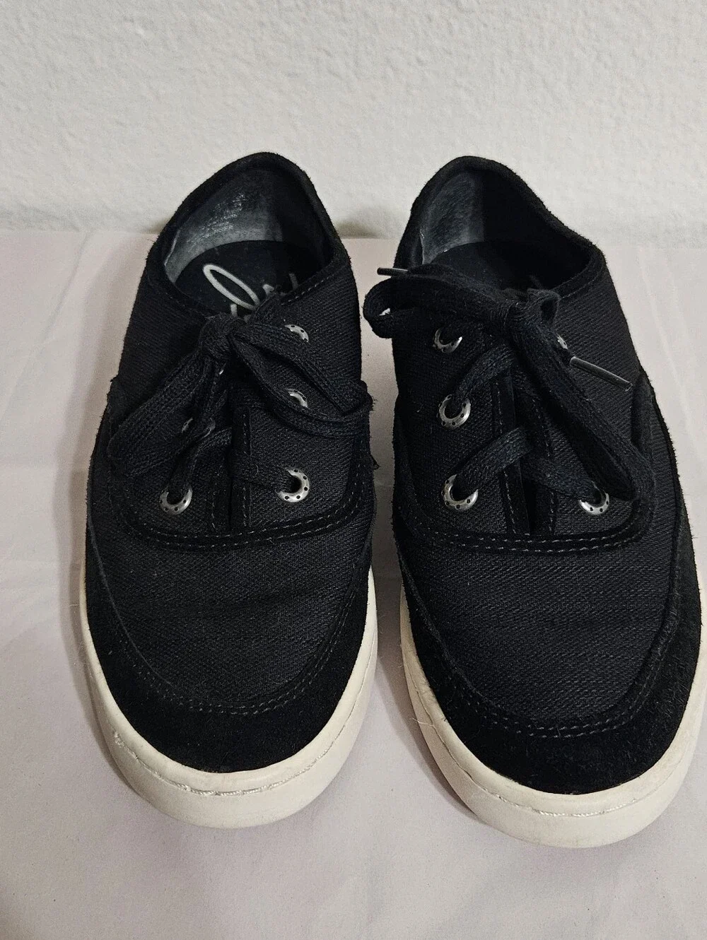 Zodiac Black Low-Top Canvas Sneakers with White Sole